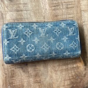 Louis Vuitton denim wallet